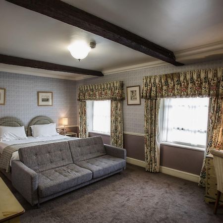 Hazlewood Castle & Spa Tadcaster Exteriör bild