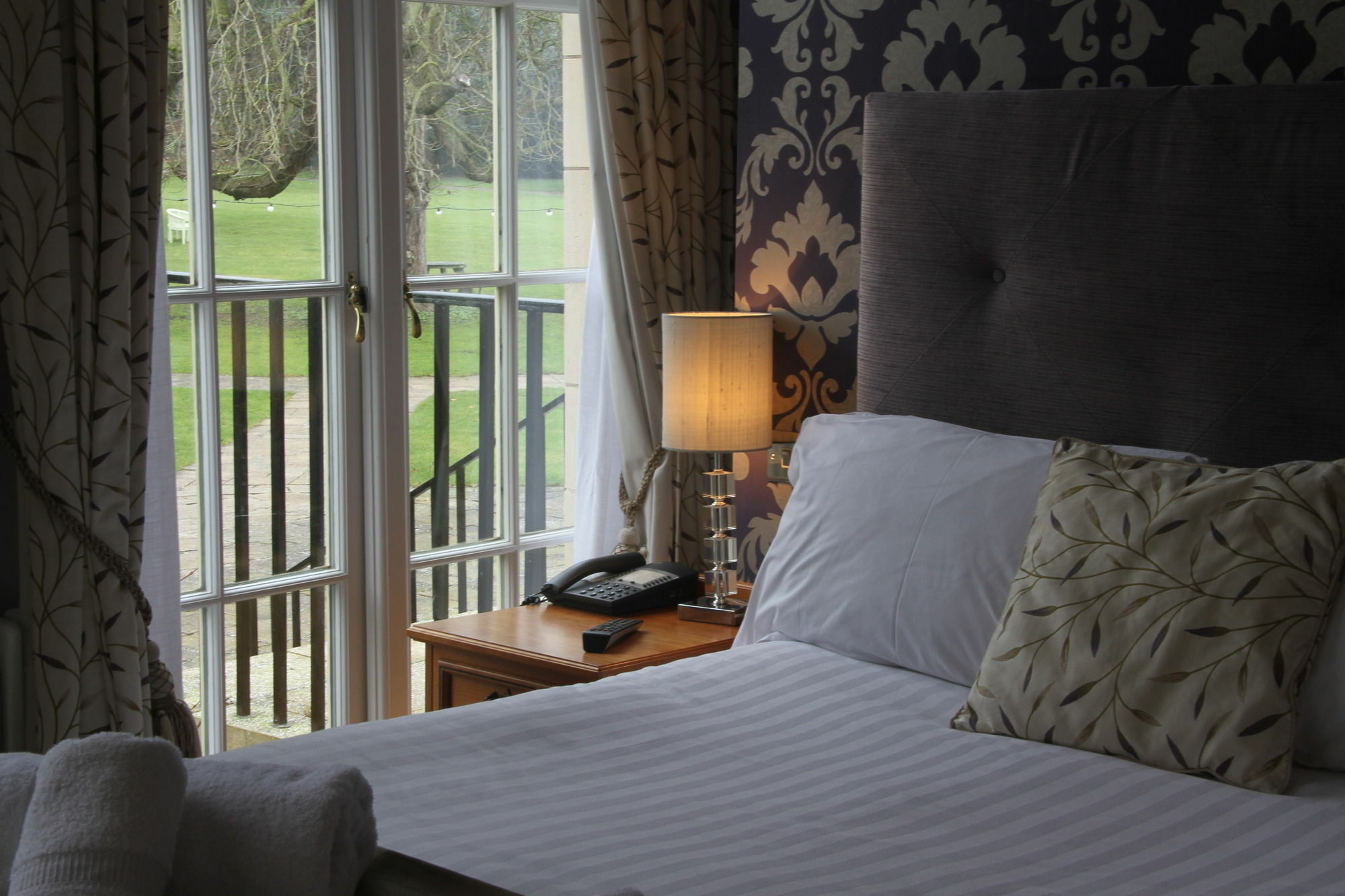Hazlewood Castle & Spa Tadcaster Exteriör bild